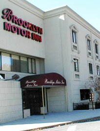 Brooklyn Hotel in New York: Brooklyn Motor Inn Brooklyn Hotel